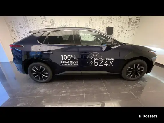 TOYOTA BZ4X - voiture de démonstration - Photo 5