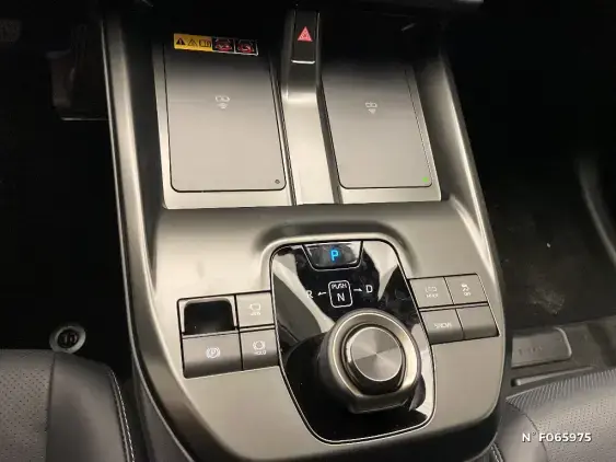 TOYOTA BZ4X - voiture de démonstration - Photo 29