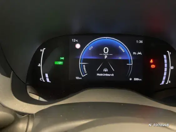 TOYOTA YARIS IV - voiture de démonstration - Photo 12