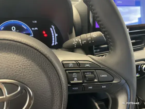 TOYOTA YARIS IV - voiture de démonstration - Photo 26