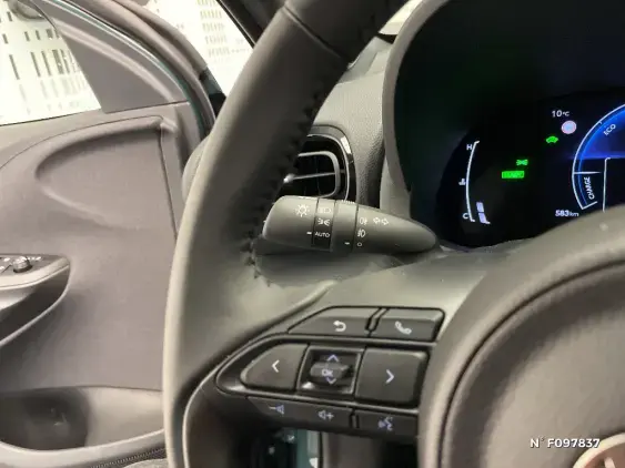 TOYOTA YARIS CROSS I - voiture de démonstration - Photo 25