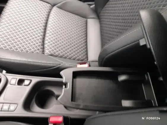 TOYOTA YARIS IV - voiture de démonstration - Photo 26