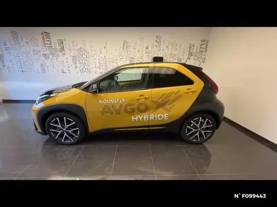 TOYOTA AYGO X - voiture de démonstration - Photo 2