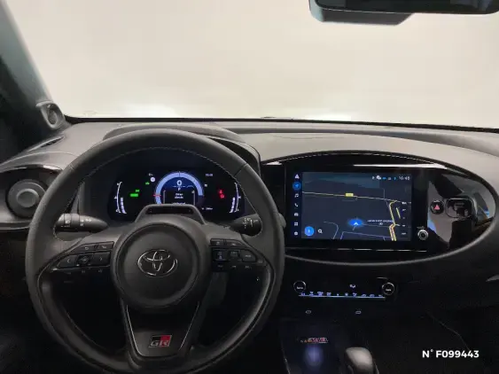 TOYOTA AYGO X - voiture de démonstration - Photo 9