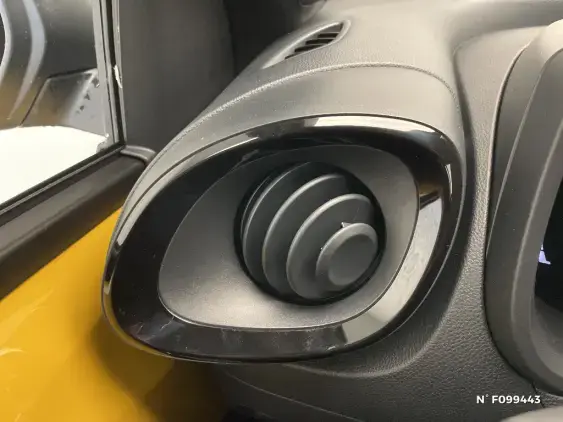 TOYOTA AYGO X - voiture de démonstration - Photo 38