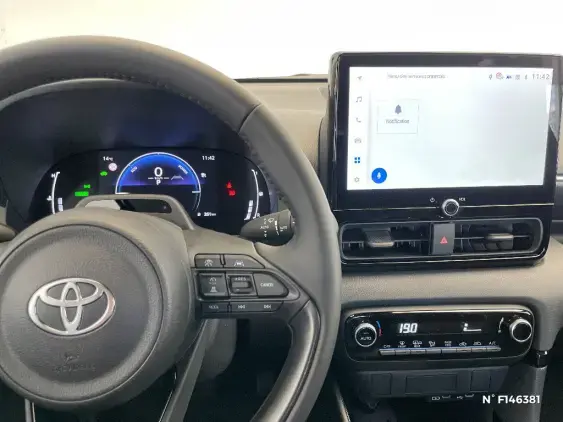 TOYOTA YARIS IV - voiture de démonstration - Photo 13