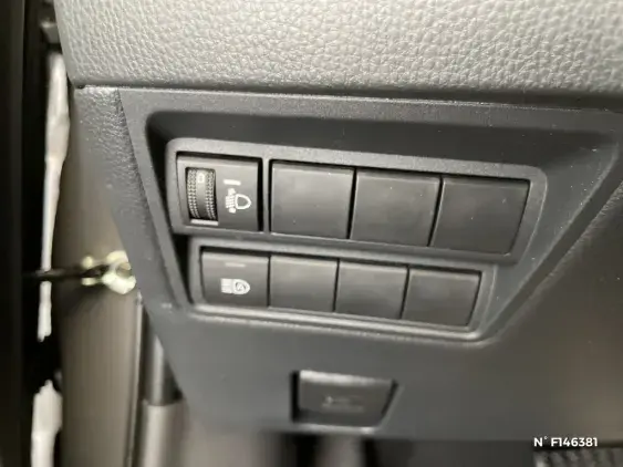 TOYOTA YARIS IV - voiture de démonstration - Photo 15