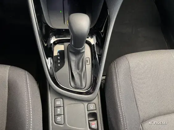 TOYOTA YARIS IV - voiture de démonstration - Photo 28