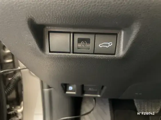 TOYOTA RAV 4 VI - voiture de démonstration - Photo 15