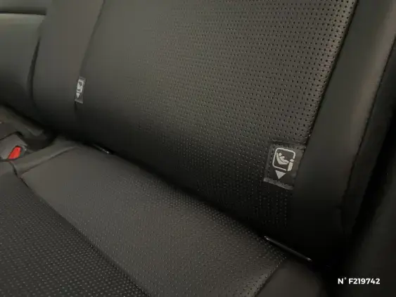 TOYOTA RAV 4 VI - voiture de démonstration - Photo 39