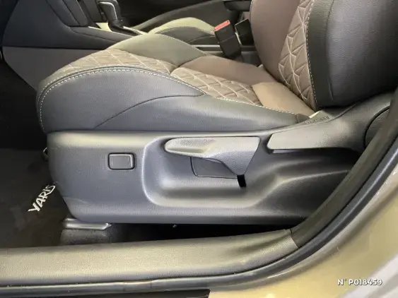 TOYOTA YARIS CROSS I - voiture de démonstration - Photo 34