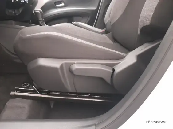 TOYOTA AYGO X - voiture de démonstration - Photo 27