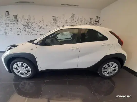 TOYOTA AYGO X - voiture de démonstration - Photo 2