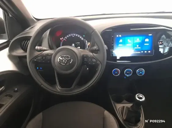 TOYOTA AYGO X - voiture de démonstration - Photo 9