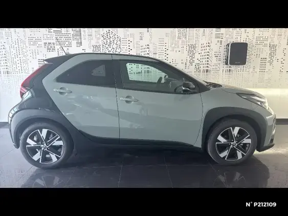 TOYOTA AYGO X - voiture de démonstration - Photo 5
