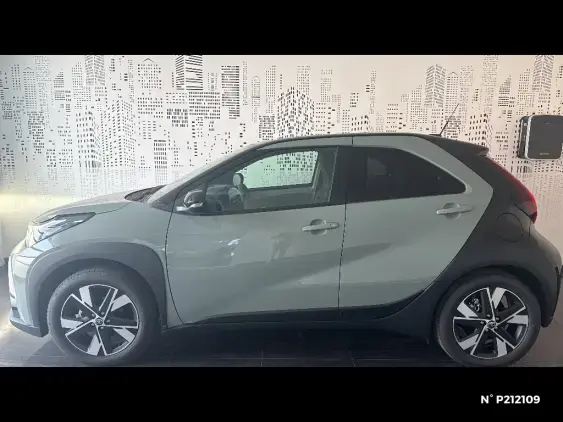 TOYOTA AYGO X - voiture de démonstration - Photo 2