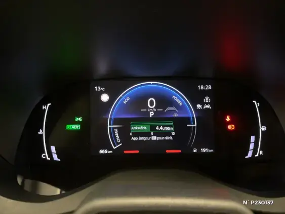 TOYOTA YARIS CROSS - voiture de démonstration - Photo 12
