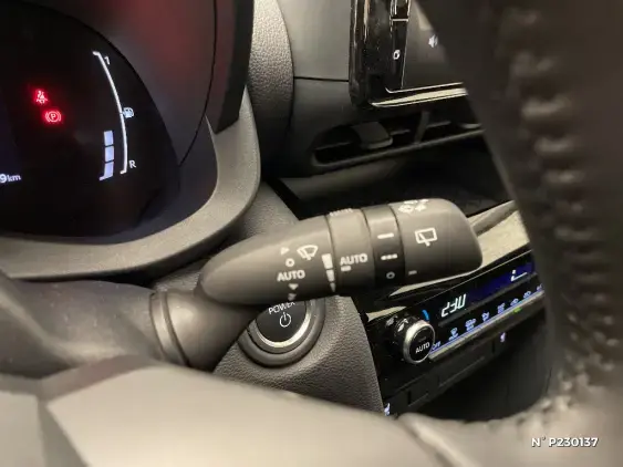 TOYOTA YARIS CROSS - voiture de démonstration - Photo 27