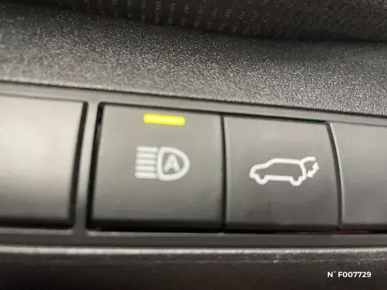 TOYOTA BZ4X - voiture de démonstration - Photo 29