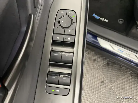 TOYOTA BZ4X - voiture de démonstration - Photo 28