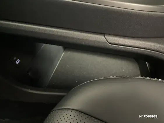 TOYOTA BZ4X - voiture de démonstration - Photo 32