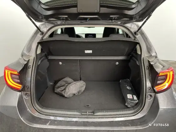 TOYOTA YARIS IV - voiture de démonstration - Photo 7