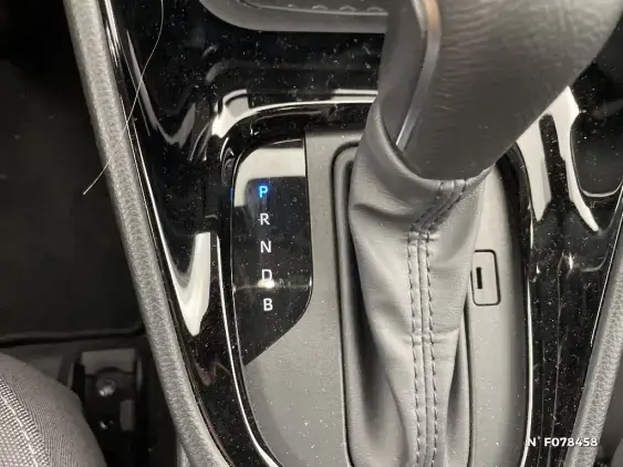 TOYOTA YARIS IV - voiture de démonstration - Photo 28