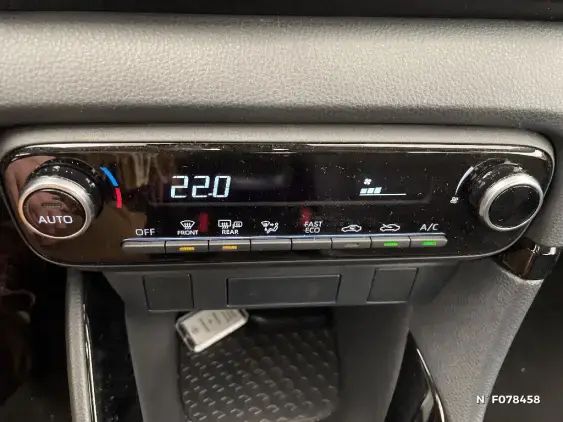 TOYOTA YARIS IV - voiture de démonstration - Photo 29