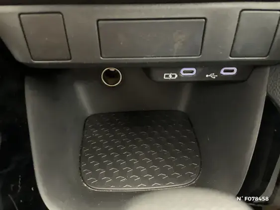 TOYOTA YARIS IV - voiture de démonstration - Photo 30