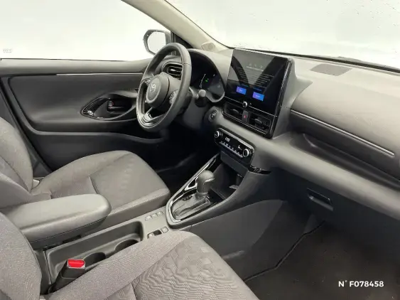 TOYOTA YARIS IV - voiture de démonstration - Photo 10