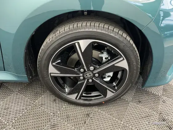 TOYOTA YARIS IV - voiture de démonstration - Photo 8