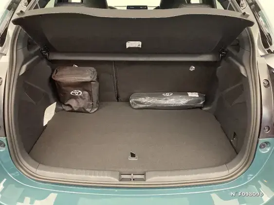 TOYOTA YARIS IV - voiture de démonstration - Photo 7