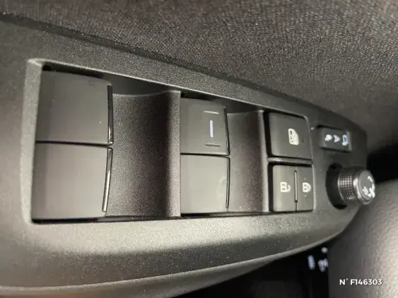 TOYOTA YARIS IV - voiture de démonstration - Photo 15
