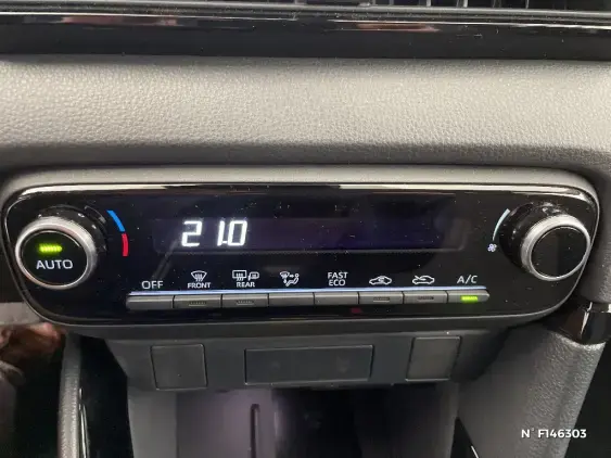 TOYOTA YARIS IV - voiture de démonstration - Photo 26