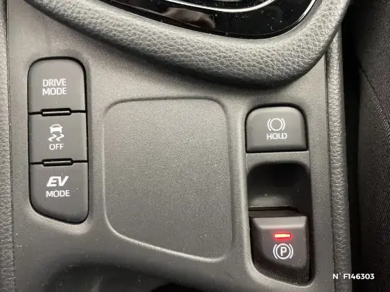 TOYOTA YARIS IV - voiture de démonstration - Photo 28