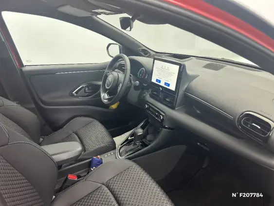 TOYOTA YARIS IV - voiture de démonstration - Photo 10