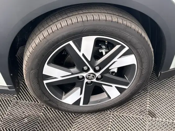 TOYOTA AYGO X - voiture de démonstration - Photo 8