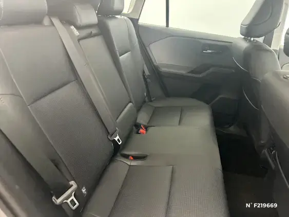 TOYOTA RAV 4 VI - voiture de démonstration - Photo 11