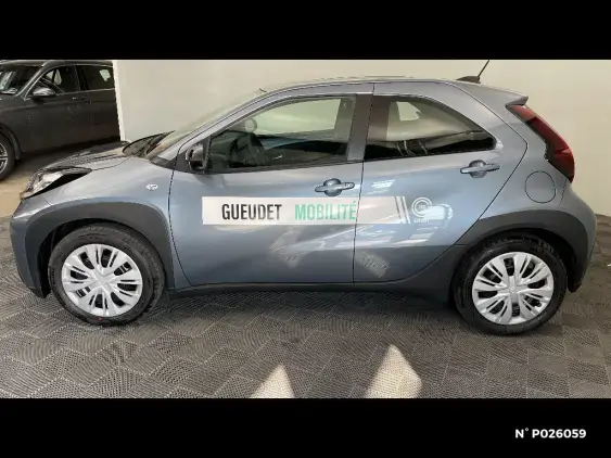 TOYOTA AYGO X - voiture de démonstration - Photo 2