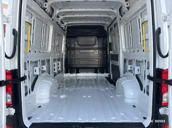 VOLKSWAGEN CRAFTER II - voiture de démonstration - Photo 7