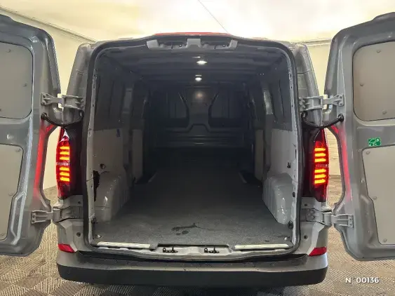 VOLKSWAGEN TRANSPORTER VU T7 - voiture de démonstration - Photo 7