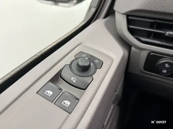 VOLKSWAGEN TRANSPORTER VU T7 - voiture de démonstration - Photo 22