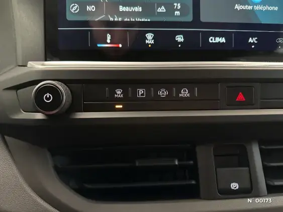 VOLKSWAGEN TRANSPORTER VU T7 - voiture de démonstration - Photo 27