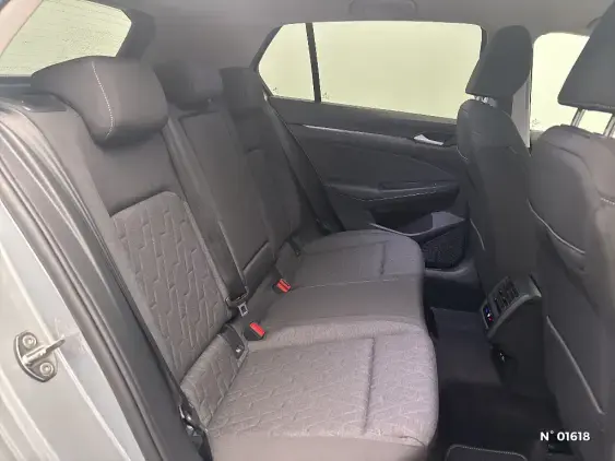 VOLKSWAGEN GOLF VIII - voiture de démonstration - Photo 11
