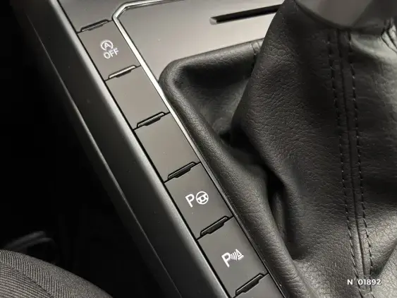 VOLKSWAGEN POLO VI - voiture de démonstration - Photo 29