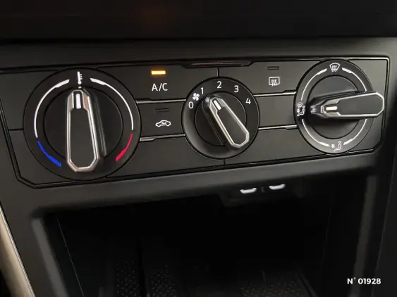 VOLKSWAGEN POLO VI - voiture de démonstration - Photo 30