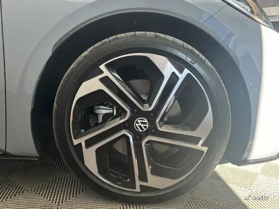 VOLKSWAGEN ID.3 - voiture de démonstration - Photo 7
