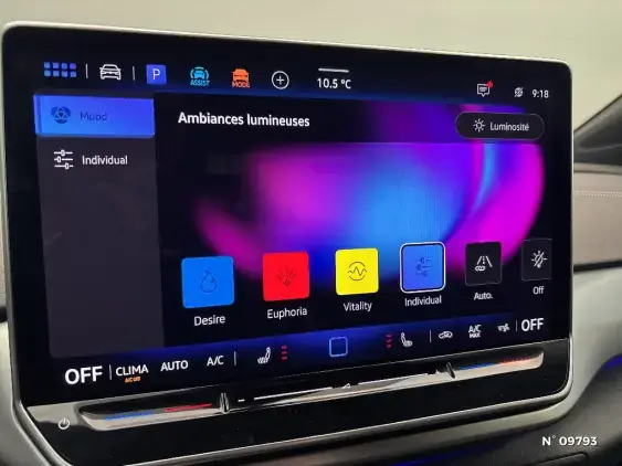 VOLKSWAGEN ID.4 - voiture de démonstration - Photo 30