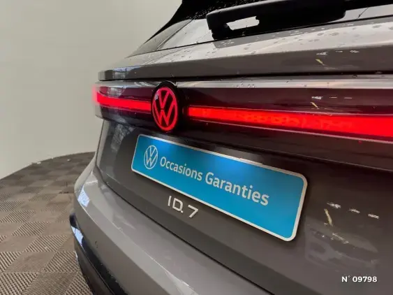 VOLKSWAGEN ID.7 - voiture de démonstration - Photo 32