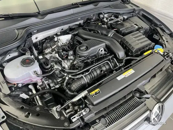 VOLKSWAGEN GOLF V - voiture de démonstration - Photo 12